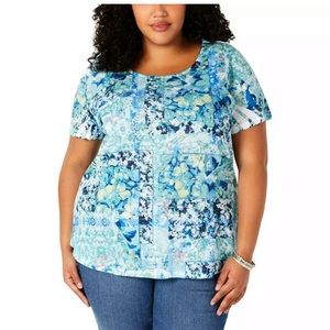 Plus size top by style and Company. New. Size 1X
